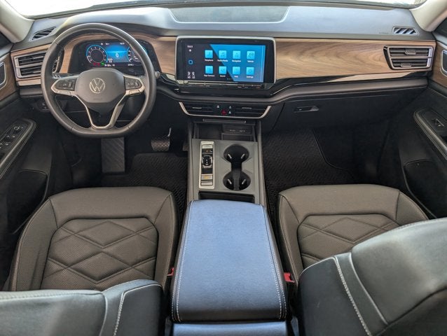 2024 Volkswagen Atlas 2.0T SE