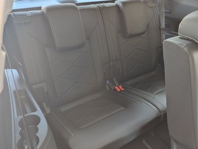 2025 Volkswagen Atlas 2.0T SE