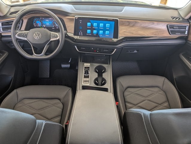 2025 Volkswagen Atlas 2.0T SE