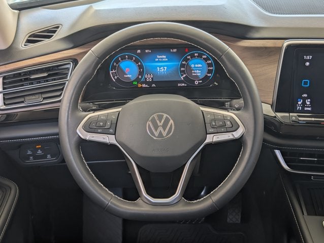 2025 Volkswagen Atlas 2.0T SE