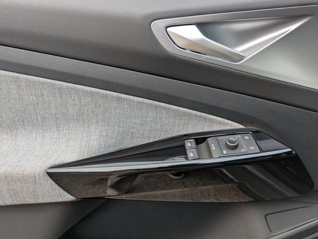 2025 Volkswagen ID.4 Pro