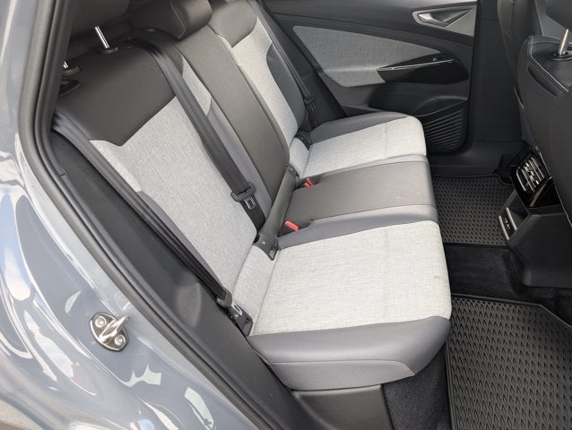 2025 Volkswagen ID.4 Pro