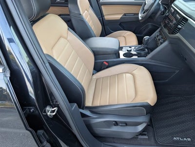 2023 Volkswagen Atlas Cross Sport 3.6L V6 SEL Premium R-Line