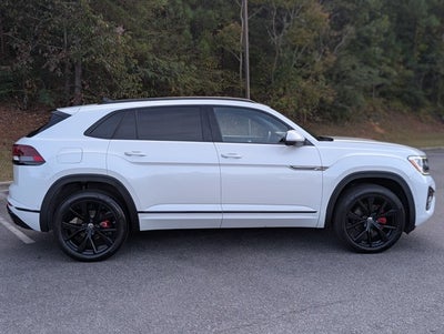 2025 Volkswagen Atlas Cross Sport 2.0T SEL Premium R-Line
