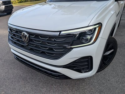 2025 Volkswagen Atlas Cross Sport 2.0T SEL Premium R-Line