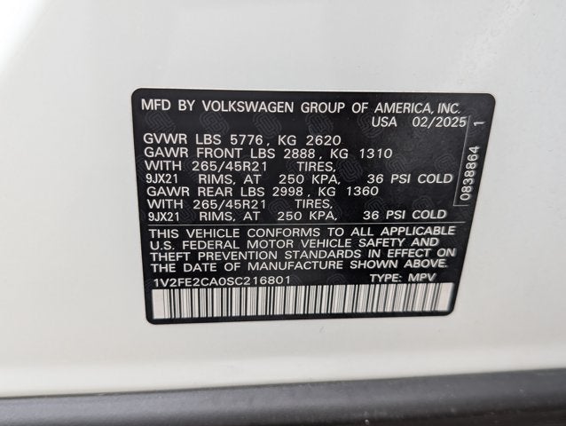 2025 Volkswagen Atlas Cross Sport 2.0T SEL Premium R-Line