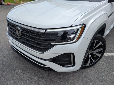 2024 Volkswagen Atlas Cross Sport 2.0T SEL Premium R-Line