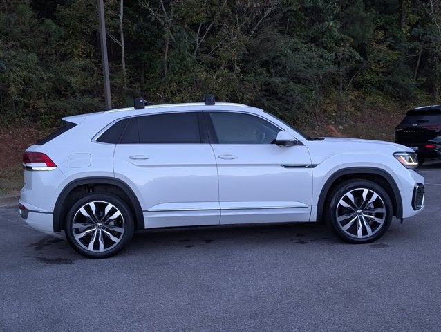 2023 Volkswagen Atlas Cross Sport 3.6L V6 SEL Premium R-Line
