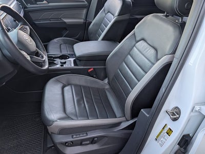 2023 Volkswagen Atlas Cross Sport 3.6L V6 SEL Premium R-Line