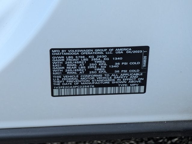 2023 Volkswagen Atlas Cross Sport 3.6L V6 SEL Premium R-Line