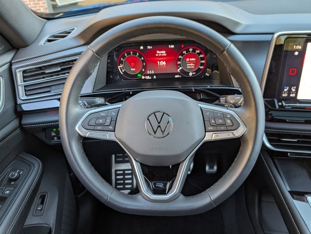 2024 Volkswagen Atlas Cross Sport 2.0T SEL Premium R-Line