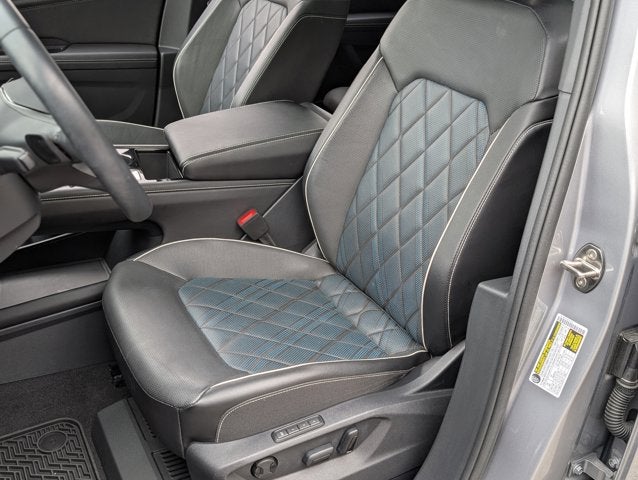 2024 Volkswagen Atlas Cross Sport 2.0T SEL Premium R-Line