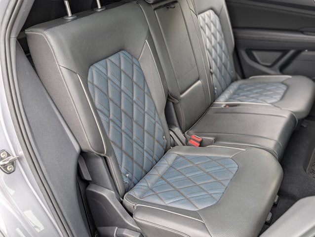 2024 Volkswagen Atlas Cross Sport 2.0T SEL Premium R-Line