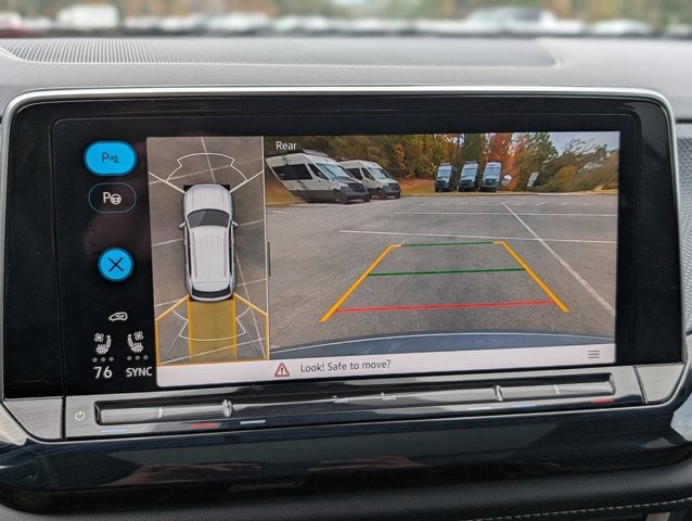 2024 Volkswagen Atlas Cross Sport 2.0T SEL Premium R-Line