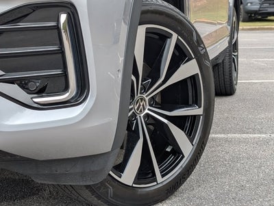 2024 Volkswagen Atlas Cross Sport 2.0T SEL Premium R-Line