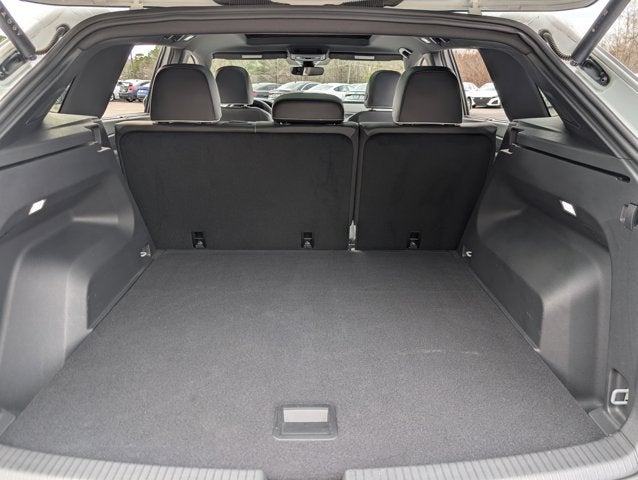 2024 Volkswagen Atlas Cross Sport 2.0T SEL Premium R-Line