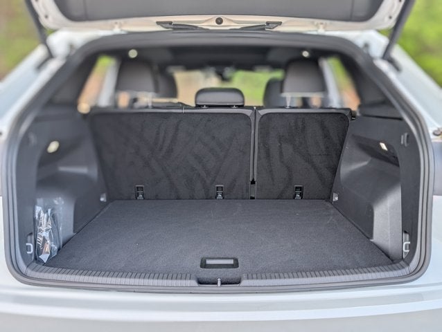 2024 Volkswagen Atlas Cross Sport 2.0T SEL Premium R-Line