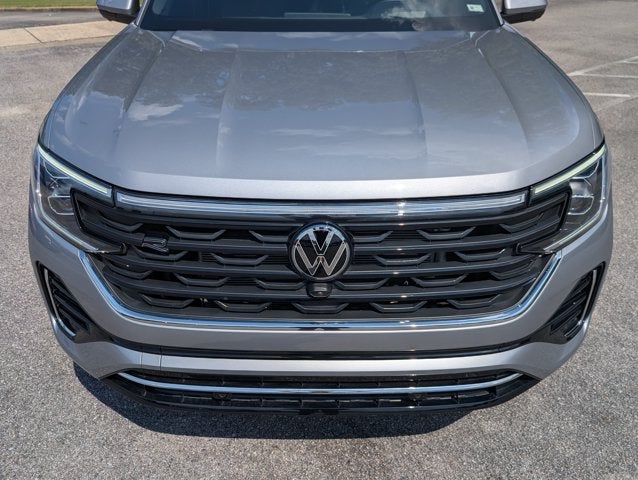 2025 Volkswagen Atlas Cross Sport 2.0T SEL Premium R-Line