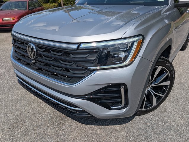 2025 Volkswagen Atlas Cross Sport 2.0T SEL Premium R-Line