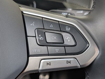 2025 Volkswagen Atlas Cross Sport 2.0T SEL Premium R-Line