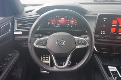 2024 Volkswagen Atlas Cross Sport 2.0T SEL Premium R-Line