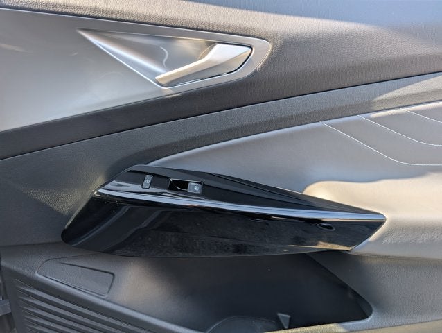 2023 Volkswagen ID.4 Pro S Plus