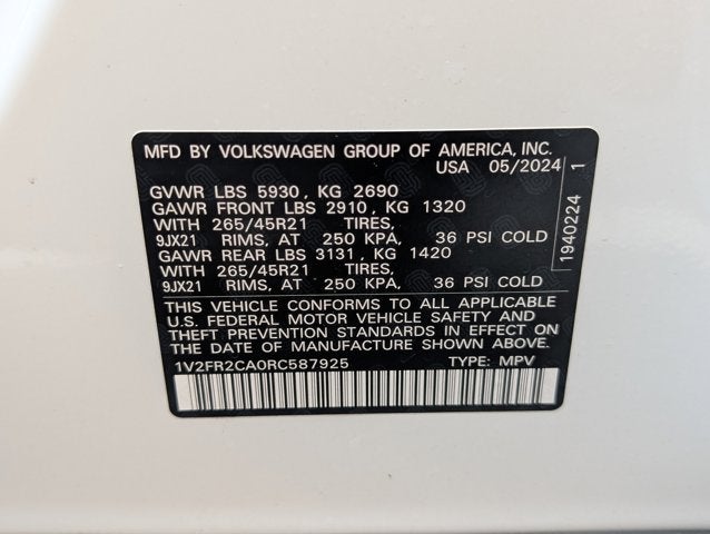 2024 Volkswagen Atlas 2.0T SEL Premium R-Line