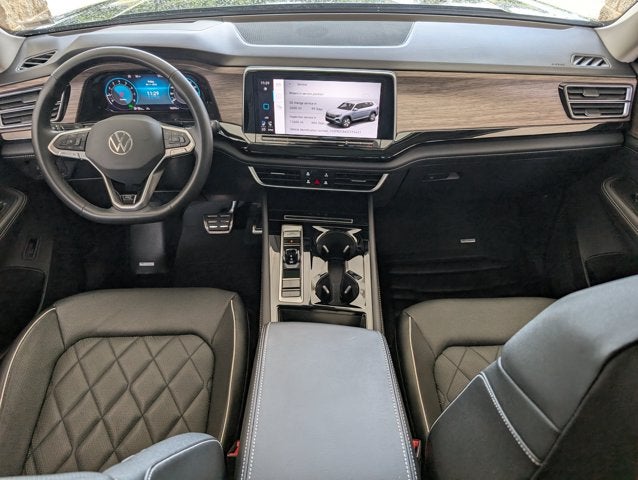 2025 Volkswagen Atlas 2.0T SEL Premium R-Line
