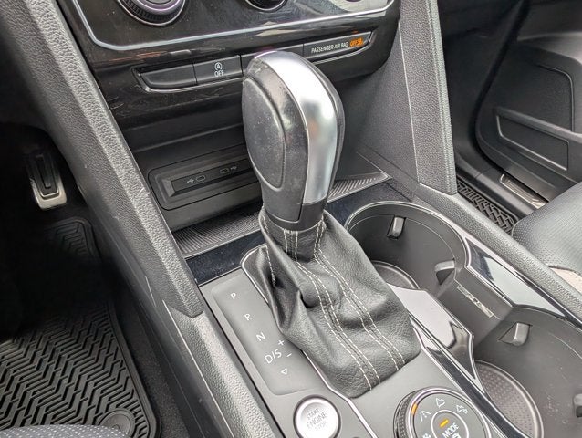 2023 Volkswagen Atlas 3.6L V6 SEL Premium R-Line