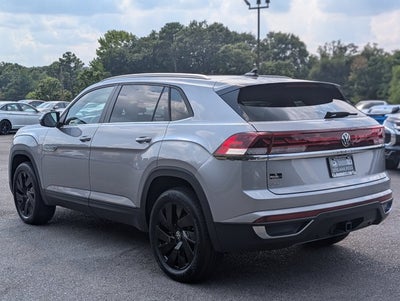 2026 Volkswagen Atlas Cross Sport 2.0T SE w/Technology