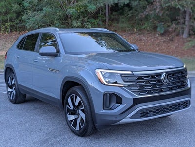 2025 Volkswagen Atlas Cross Sport 2.0T SE w/Technology