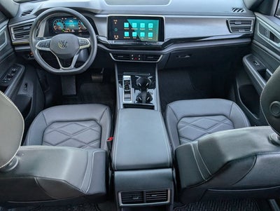 2025 Volkswagen Atlas Cross Sport 2.0T SE w/Technology