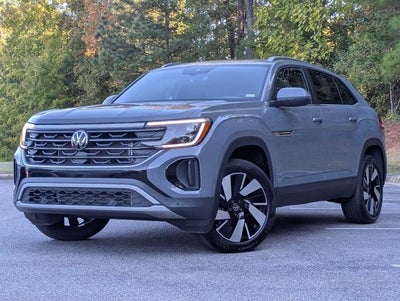 2025 Volkswagen Atlas Cross Sport 2.0T SE w/Technology