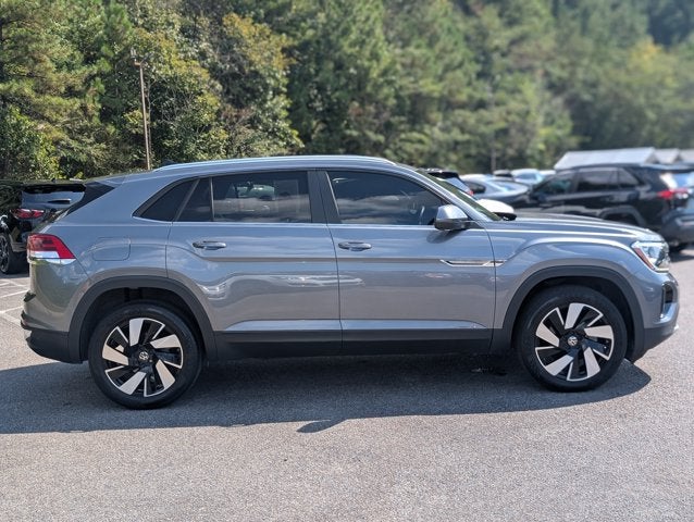 2024 Volkswagen Atlas Cross Sport 2.0T SE w/Technology