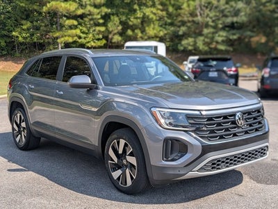2024 Volkswagen Atlas Cross Sport 2.0T SE w/Technology