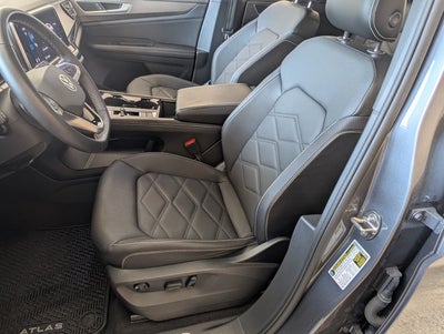 2024 Volkswagen Atlas Cross Sport 2.0T SE w/Technology