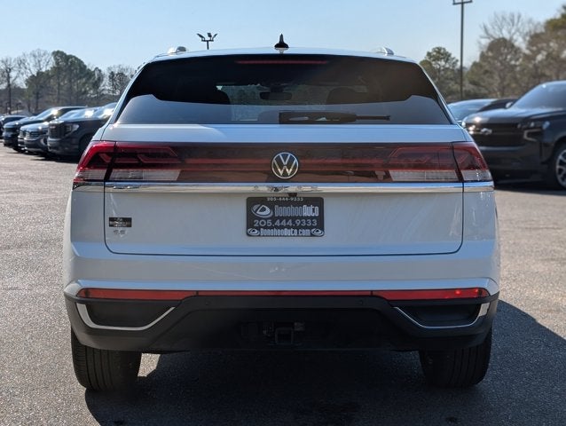 2025 Volkswagen Atlas Cross Sport 2.0T SE w/Technology