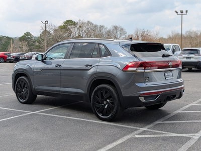 2024 Volkswagen Atlas Cross Sport 2.0T SE w/Technology