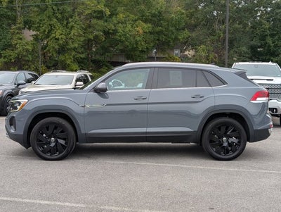 2025 Volkswagen Atlas Cross Sport 2.0T SE w/Technology