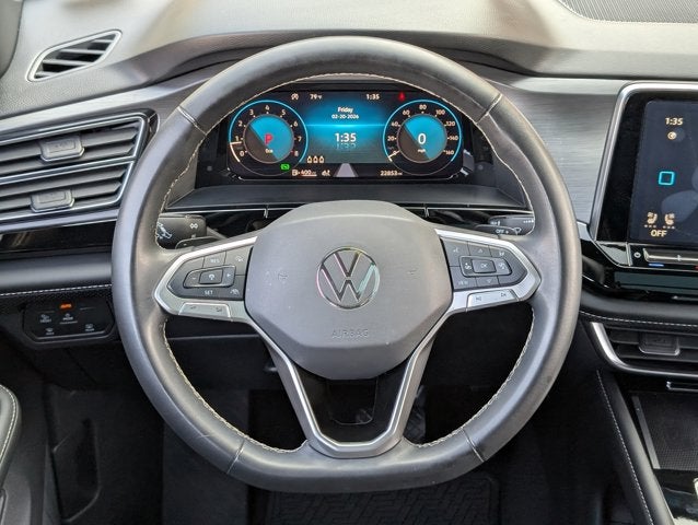 2024 Volkswagen Atlas Cross Sport 2.0T SE w/Technology