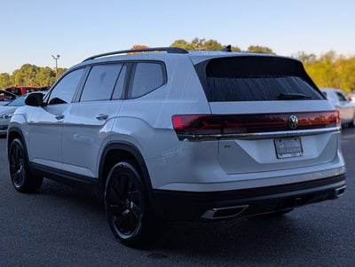 2024 Volkswagen Atlas 2.0T SE w/Technology