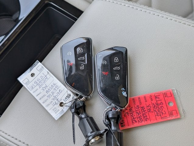 2024 Volkswagen Atlas 2.0T SE w/Technology