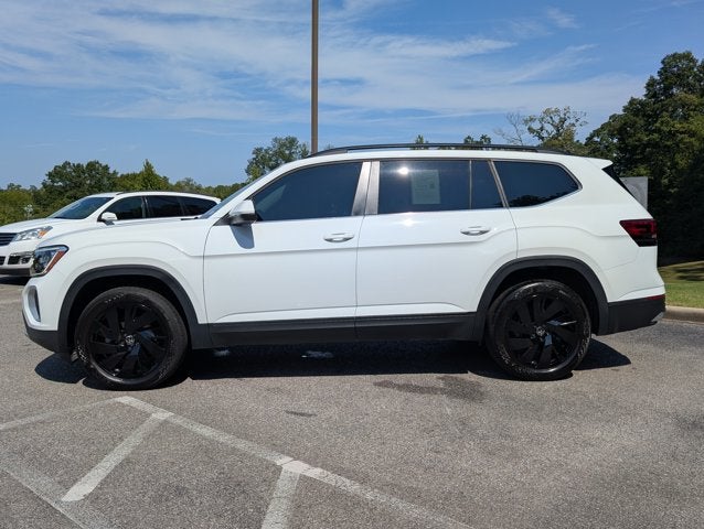 2024 Volkswagen Atlas 2.0T SE w/Technology