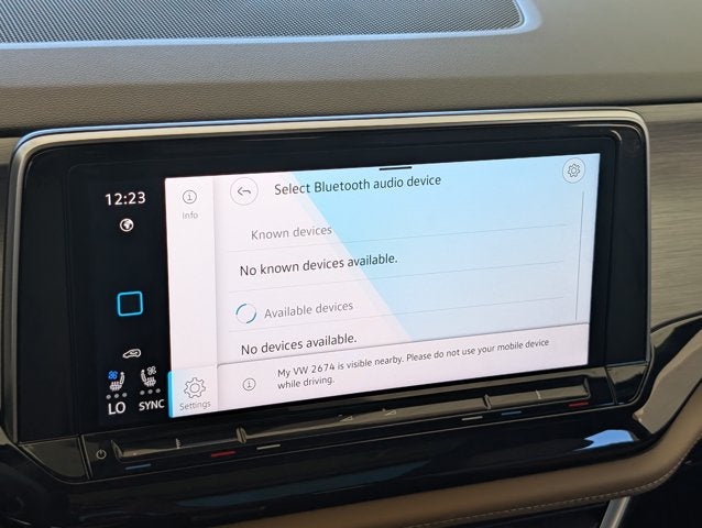 2026 Volkswagen Atlas Cross Sport 2.0T SE w/Technology