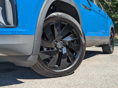 2026 Volkswagen Atlas Cross Sport 2.0T SE w/Technology