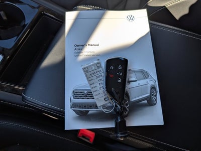2024 Volkswagen Atlas 2.0T SE w/Technology