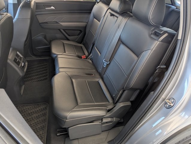 2021 Volkswagen Atlas 3.6L V6 SE w/Technology R-Line