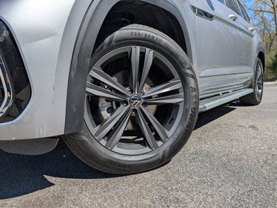 2021 Volkswagen Atlas 3.6L V6 SE w/Technology R-Line