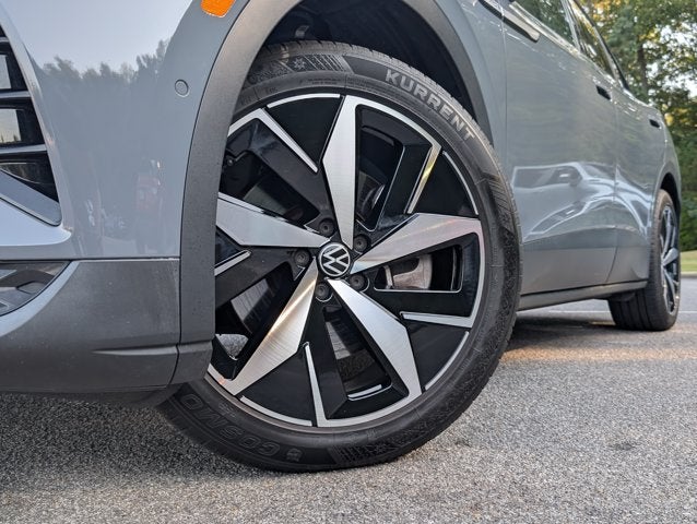 2023 Volkswagen ID.4 Pro