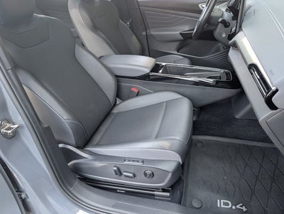 2023 Volkswagen ID.4 Pro